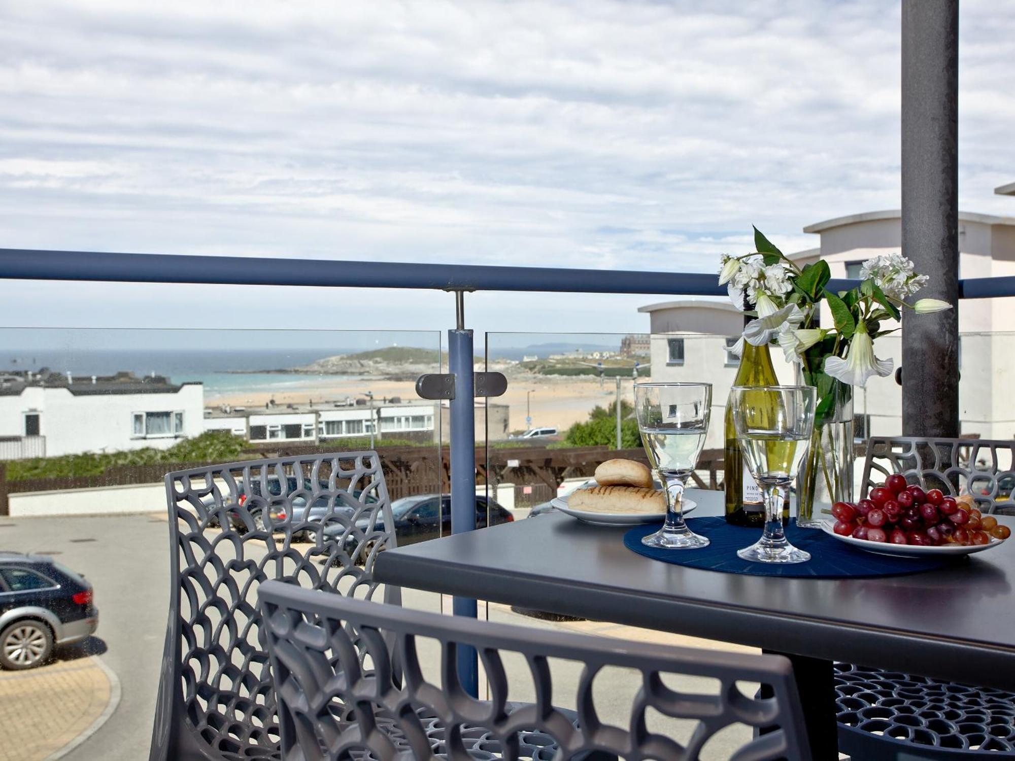 Fistral Escape Apartment Crantock Exterior photo